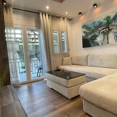 Apartment Alfa Luxury 3